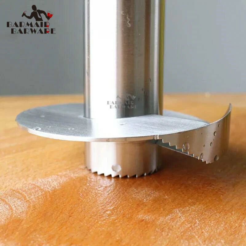 Stainless Steel Pineapple Peeler Corer Slicer – Kitchen Tool Pineapple Corer Slicer HIP