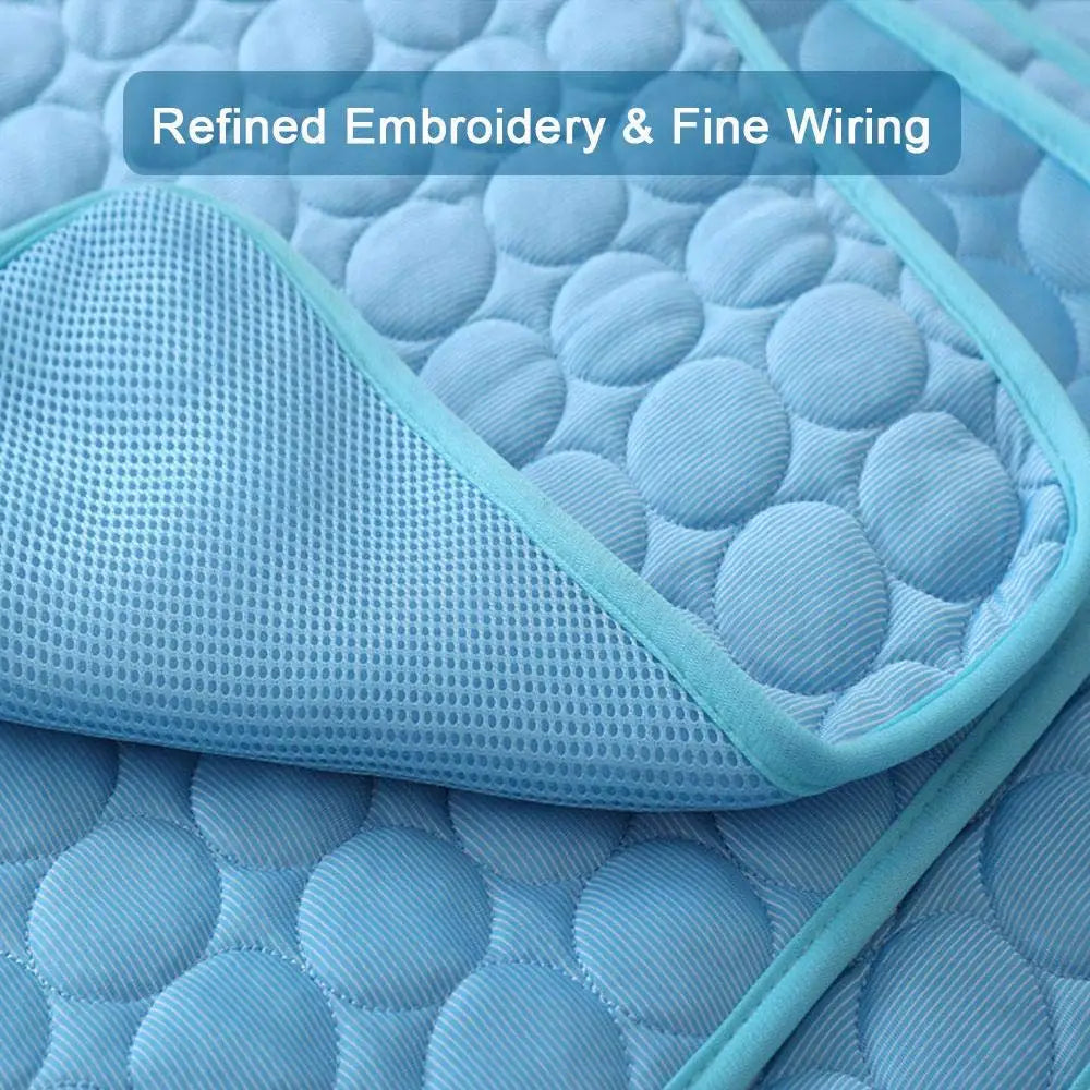 Pet Cooling Mat for Dogs & Cats – Ice Gel Pad, 5 Sizes Pet Cooling Mat HIP