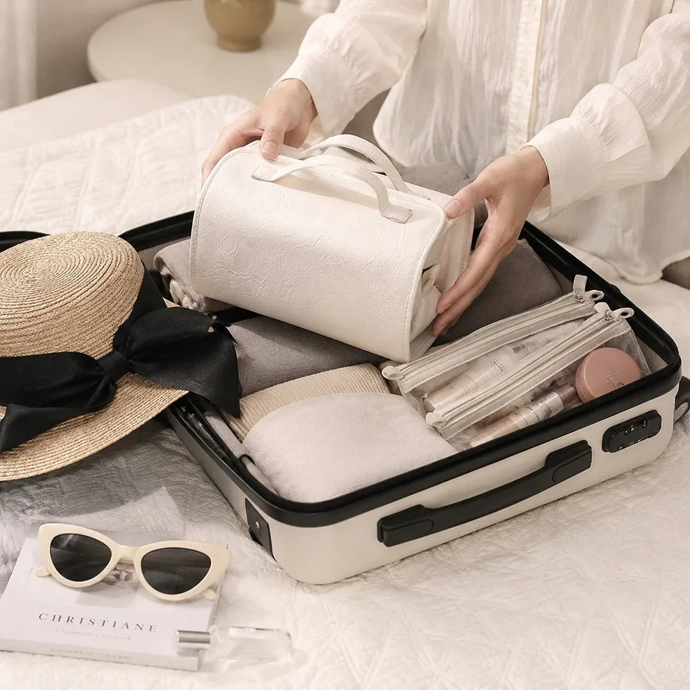 PU Leather Travel Cosmetic Bag Large Capacity Foldable Design Makeup Organizer Bag Waterproof Material Portable Makeup Case HIP