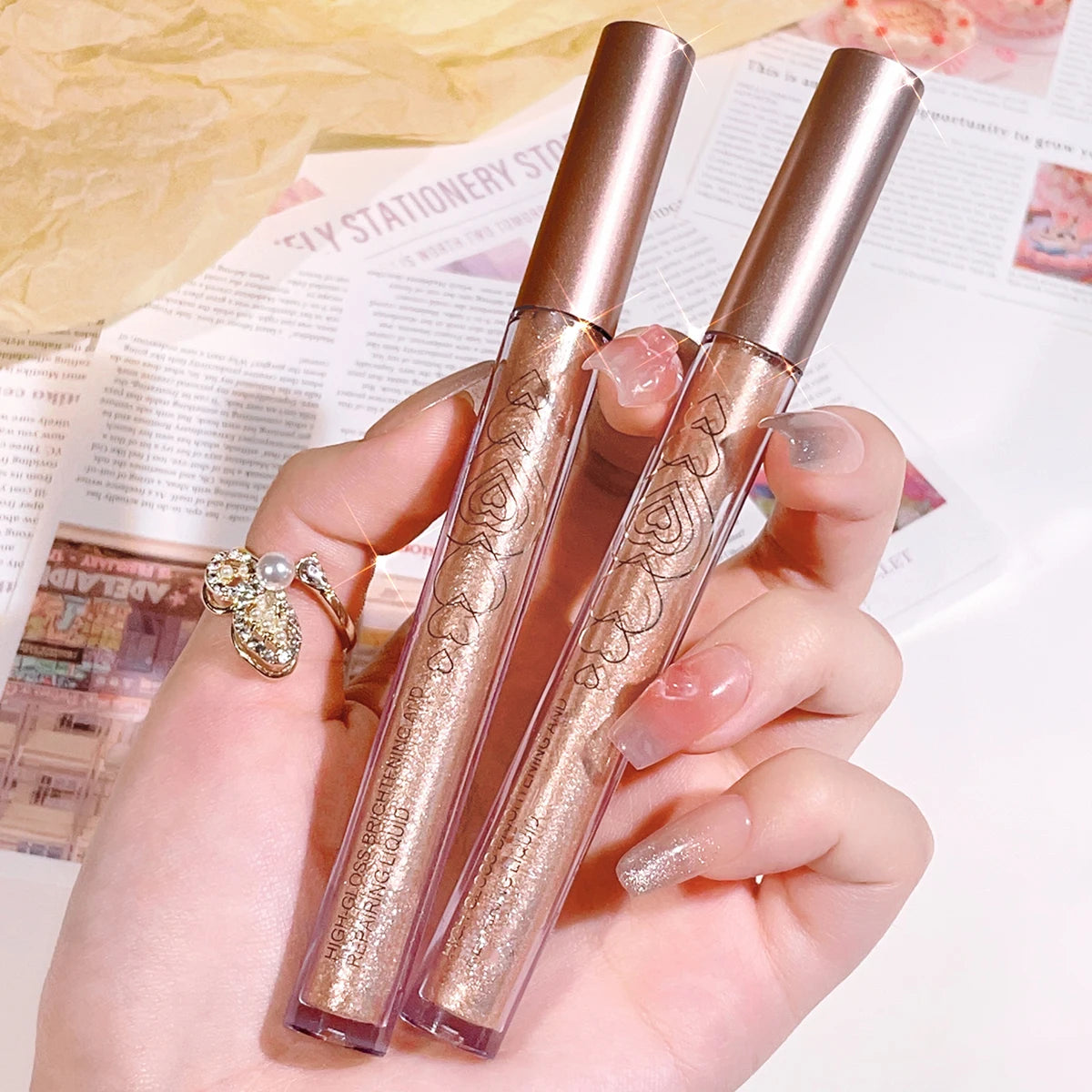 HISYI Highlighter Stick – Liquid Shadow, Contour & Concealer Highlighter Makeup Stick HIP