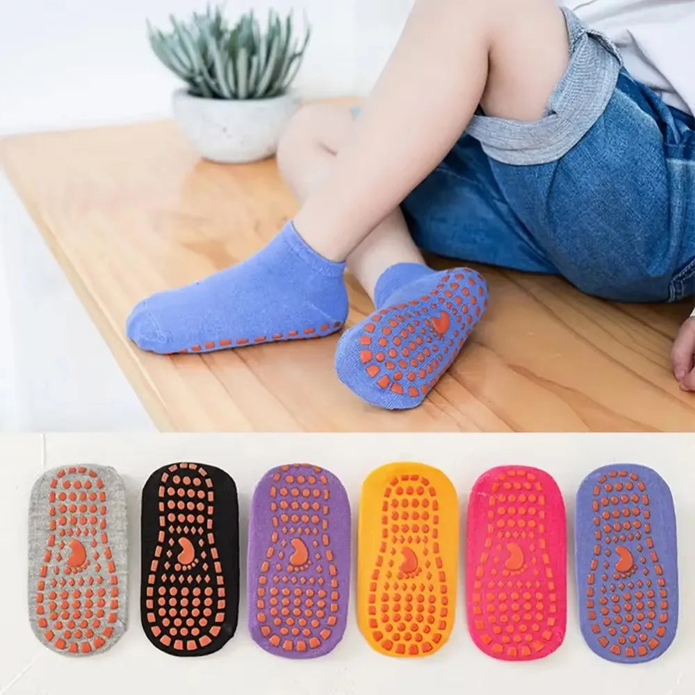 Kids Non-Slip Cotton Floor Socks with Grips | Boys & Girls Kids Grip Floor Socks HIP