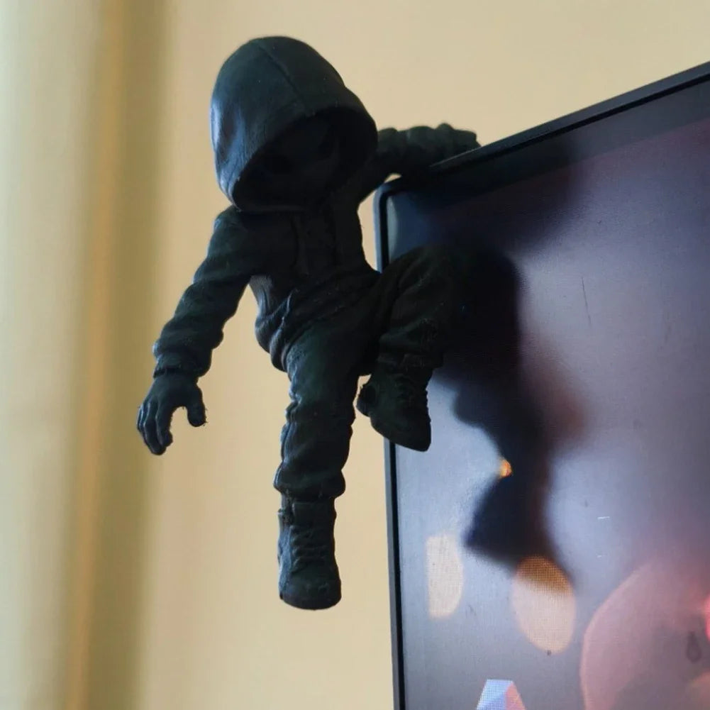 Hooded mountaineer monitor decoration doll table decoration 3D printing game settings black ornament decoration technology HIP Black