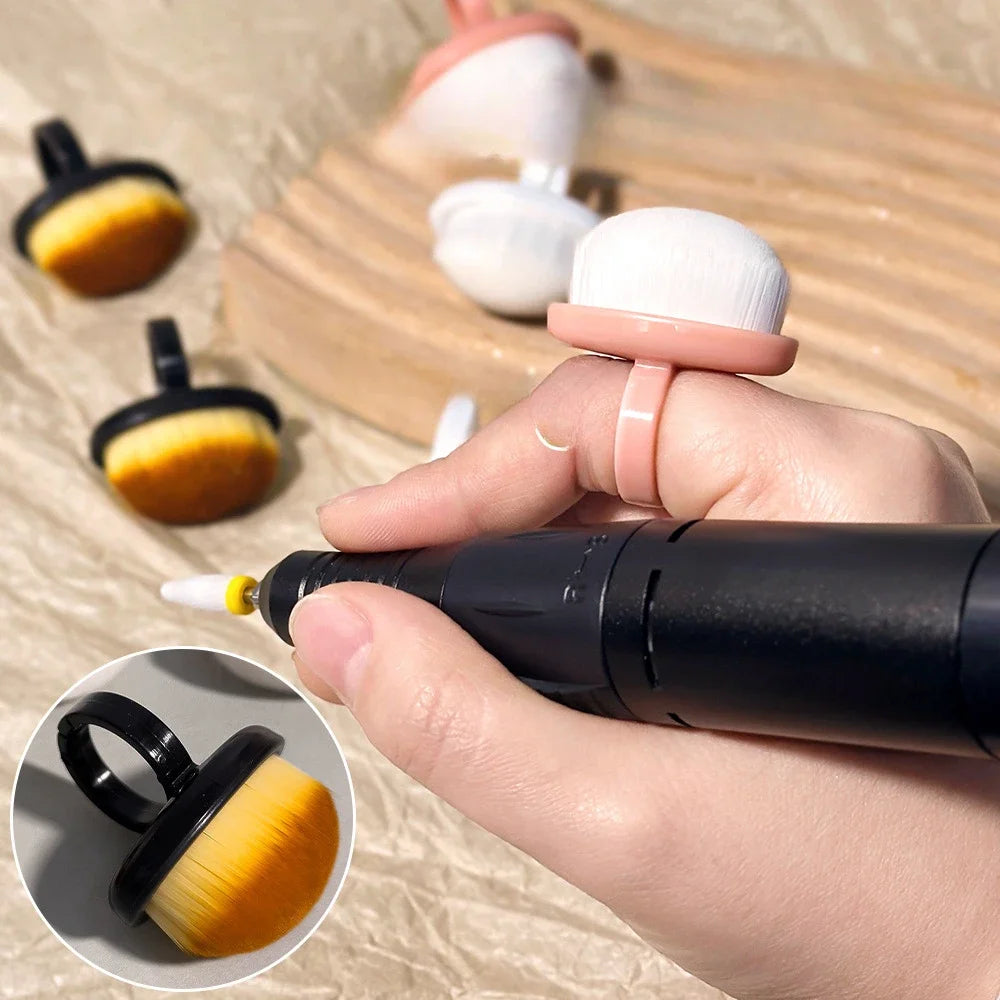 Nails Art Dust Brush Buckle Brush Oval Gel Dust Cleaning Make Up Ring-Shaped Brush Manicure Tools Fine Soft Bristle Brushs HIP