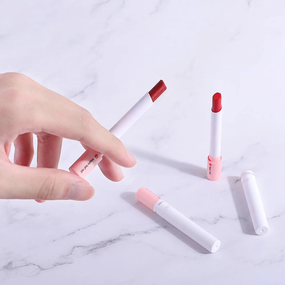 4 Colors Makeup Lipstick Cosmetics Lipstick Set Lip Tint Lip Gloss Waterproof Maquillaje Matte Long Lasting Make Up Pomade Kits HIP