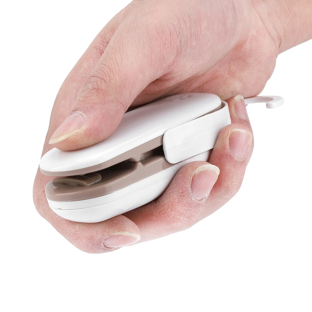 Handheld Heat Sealer Airtight Food Storage Mini Handheld Heat Sealer Plastic Bag Sealer Airtight Food Storage Battery Excluded HIP