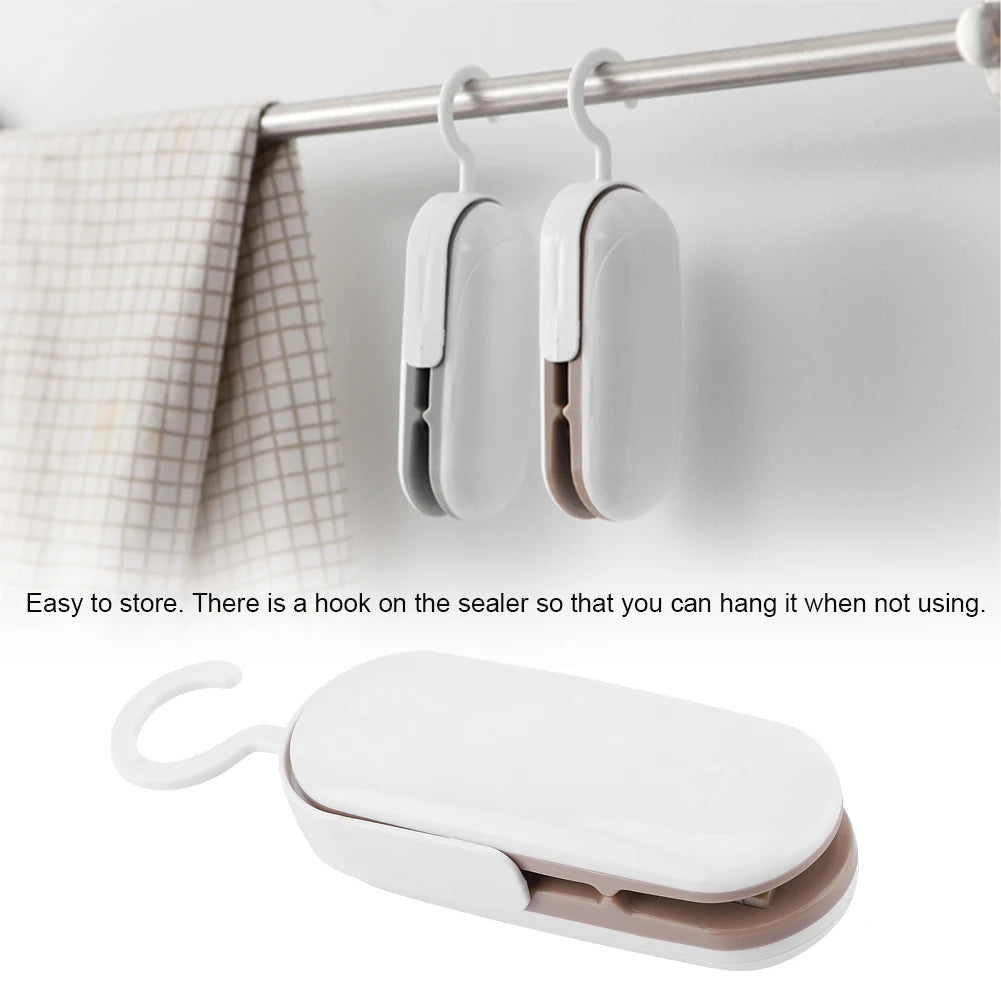 Handheld Heat Sealer Airtight Food Storage Mini Handheld Heat Sealer Plastic Bag Sealer Airtight Food Storage Battery Excluded HIP