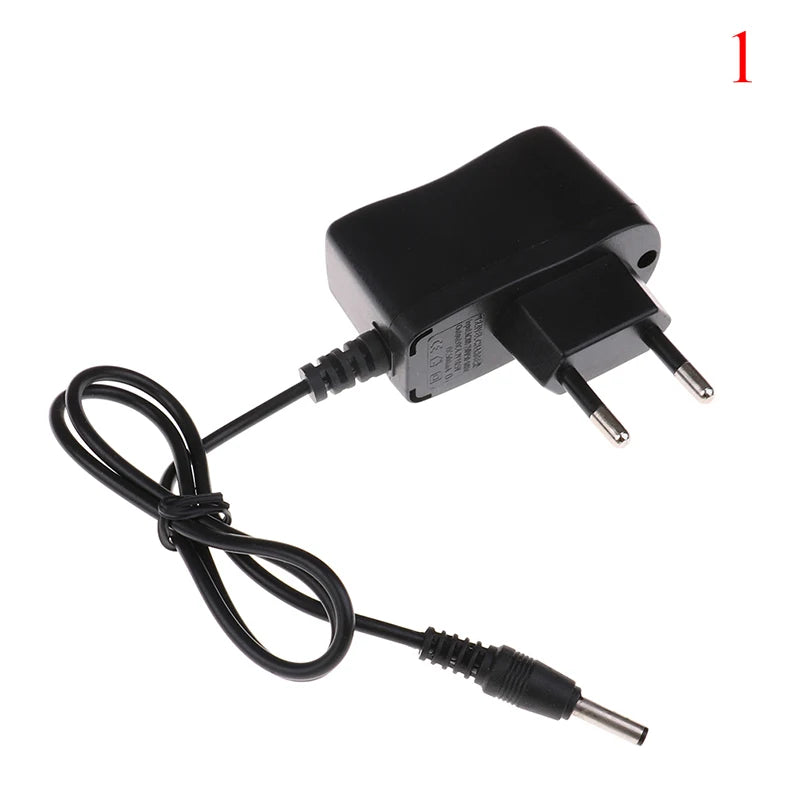 4.2V AC 18650 Lithium Battery Charger – US & EU Compatible Battery Charger HIP EU Plug