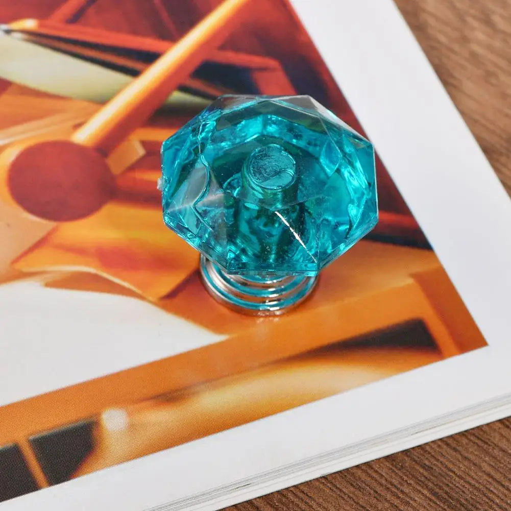 Acrylic Crystal Diamond Furniture Knobs Transparent Diamond Handle for Cabinet Doors Drawers Plastic Decorative Knobs Pull HIP