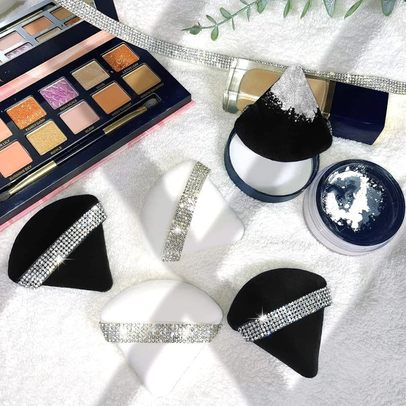 Diamond Triangle Velvet Setting Puff Ribbon Detail Powder Sponge Smooth Finishing Soft Puff for Loose Pressed Powder Application HIP