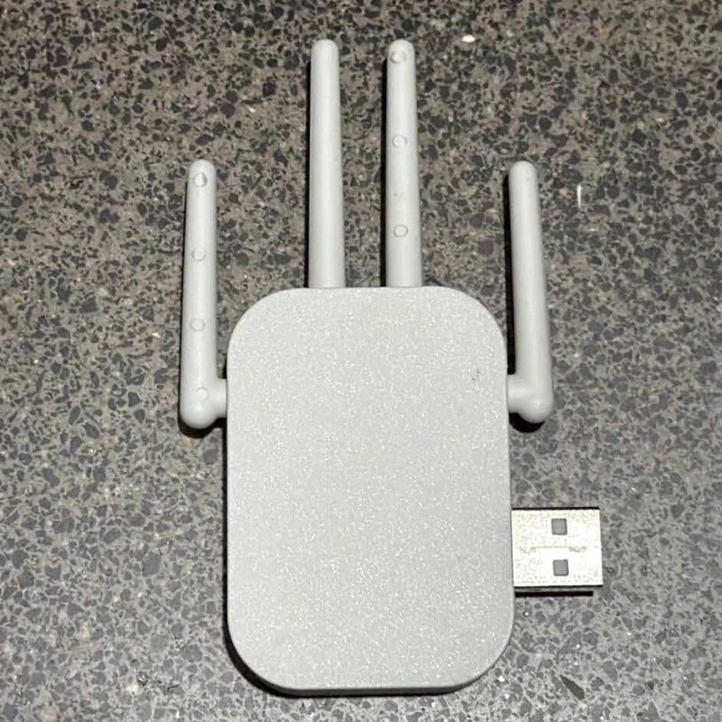 300Mbps Dual Band WiFi Repeater – 5G/2.4G Range Extender WiFi Range Extender HIP