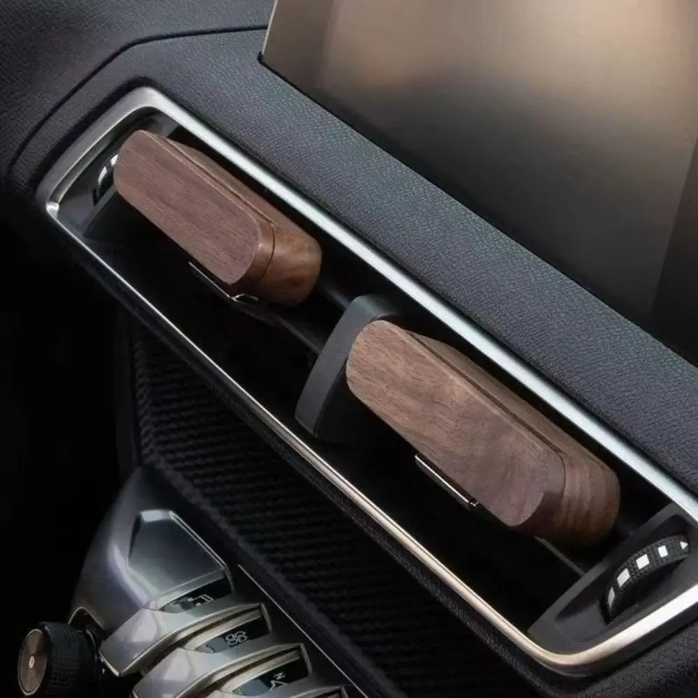 Solid Wood Car Air Freshener Diffuser + 10 Refill Sticks Car Air Freshener HIP