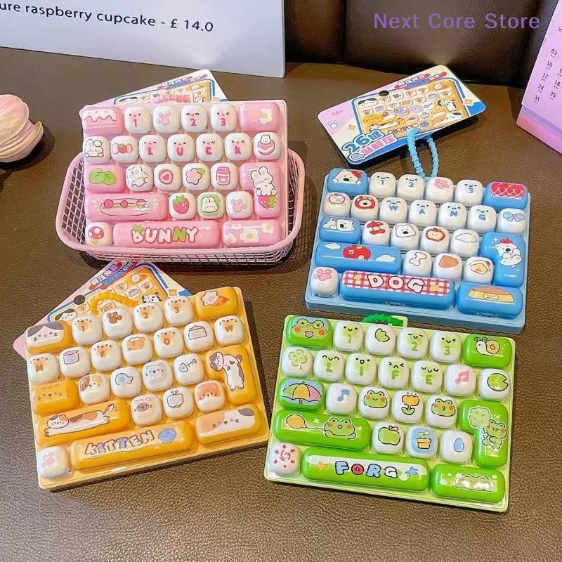 Anime Keyboard Fidget Keychain – 26-Key Clickable Charm Fidget Keychain Toy HIP