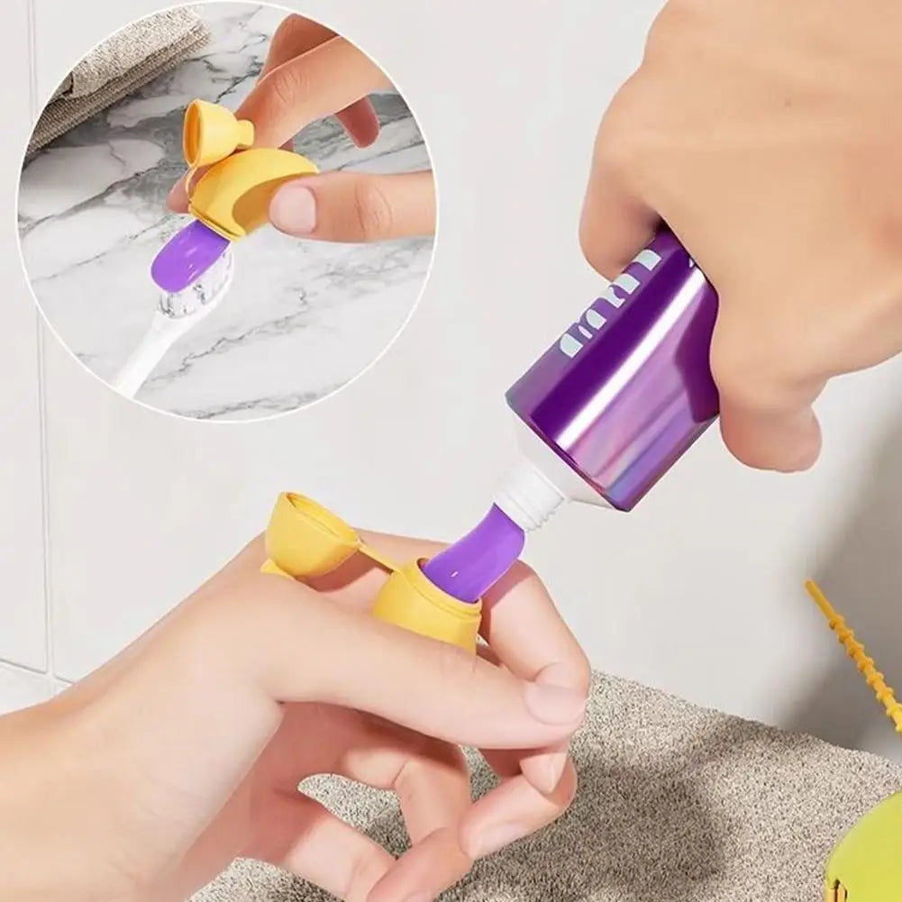 Wholesale Portable Toothbrush Holder Must-have Travel Toothbrush Protective Cap Cute Banana Hiking Camping Brush Cap Case HIP
