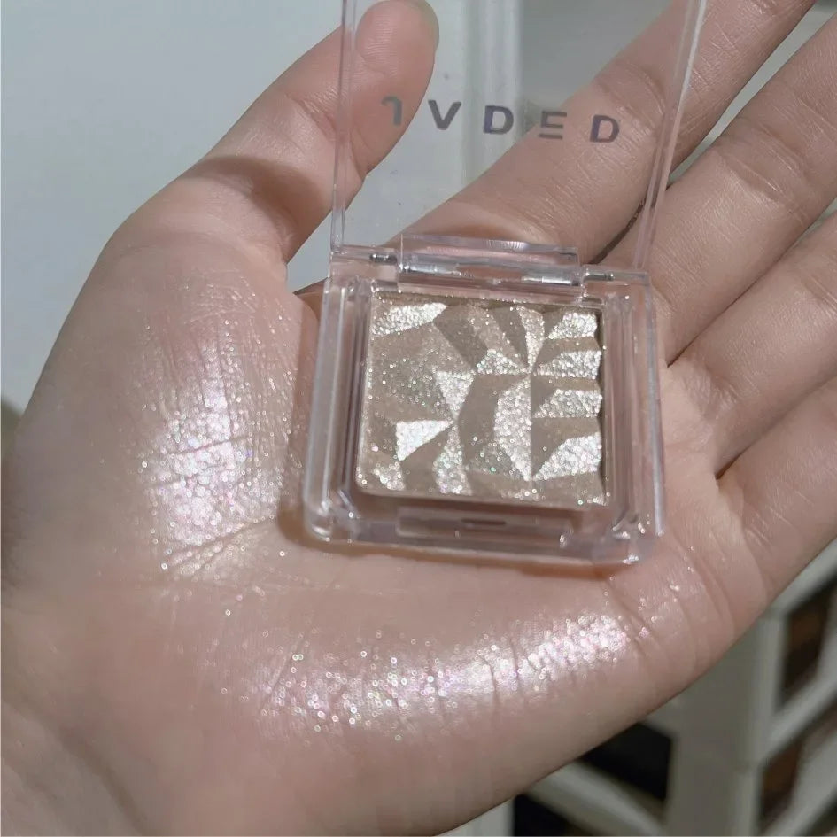 Highlighter Eyeshadow Palette Monochrome Diamond Sparkling Fine Shimmer Sequin Pearly Chameleon 3D Eye Shadow Pigment Contour HIP