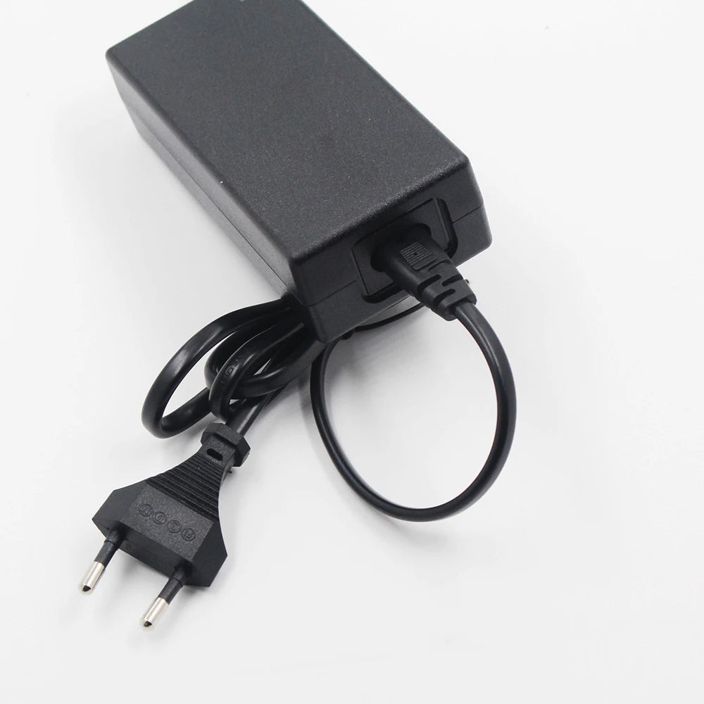 8.4V 5A Lithium Battery Charger – DC 5.5x2.1mm US/EU Plug Lithium Battery Charger HIP