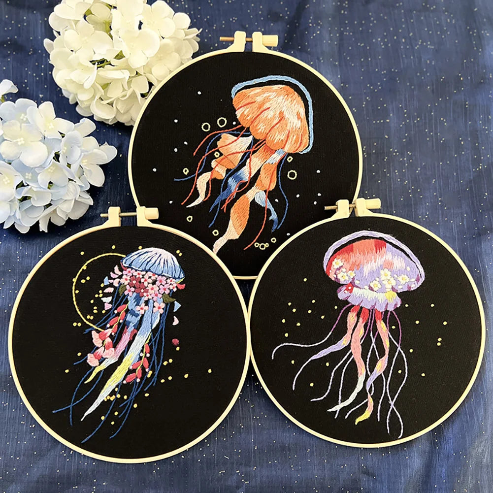 New Cartoon Jellyfish with 20cm Plastic Circle Cross Embroidery Tool DIY Craft Jewelry 3D Cartoon Cross Embroidery Craft Set HIP