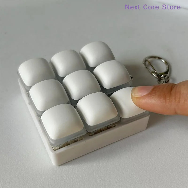 Bread Fidget Keychain & Keyboard Keycap Squeeze Toy Fidget Keychain Toy HIP
