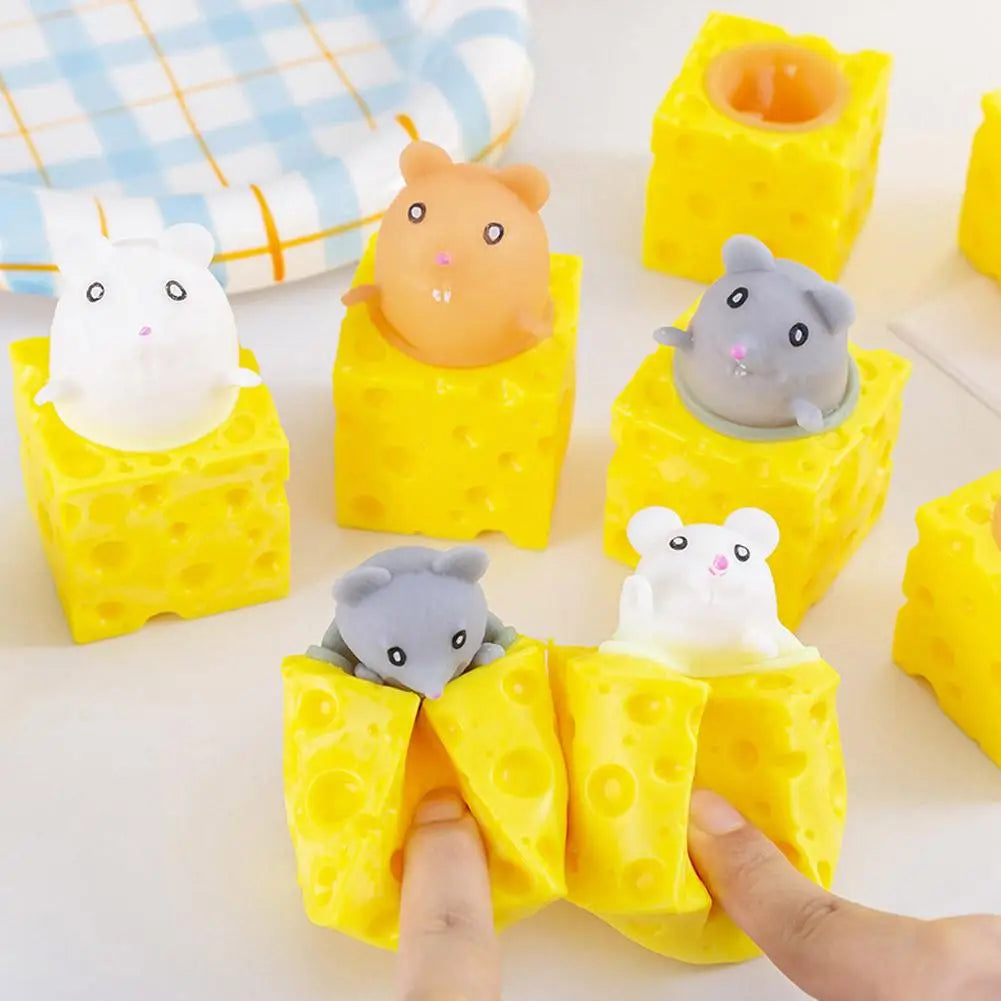 Creative Mouse In Cheese Squeeze Toy Soft Silicone Stress Relief Fidget Toy Funny Slow Rising Squishy For Kids Adults Gift HIP