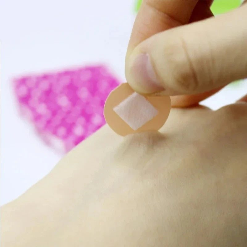 100-Piece Cartoon Kawaii Adhesive Bandages for Kids Kids Adhesive Bandages HIP