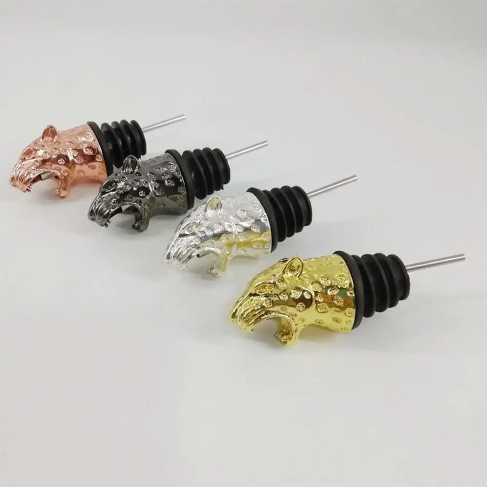 Animal Head Wine Pourer & Aerator – Leopard, Lion & Antelope Wine Pourer Aerator HIP