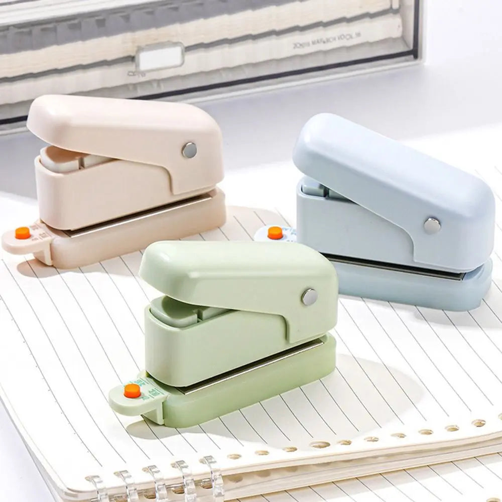 Portable 3/6-Hole Punch – Mini Loose-Leaf Paper Binding Tool Hole Punch Tool HIP