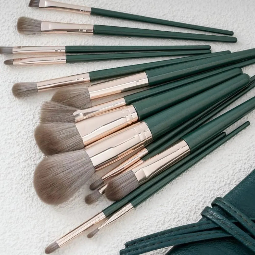 RUZOFO 14-Piece Soft Fluffy Makeup Brush Set | HIP Makeup Brush Set HIP