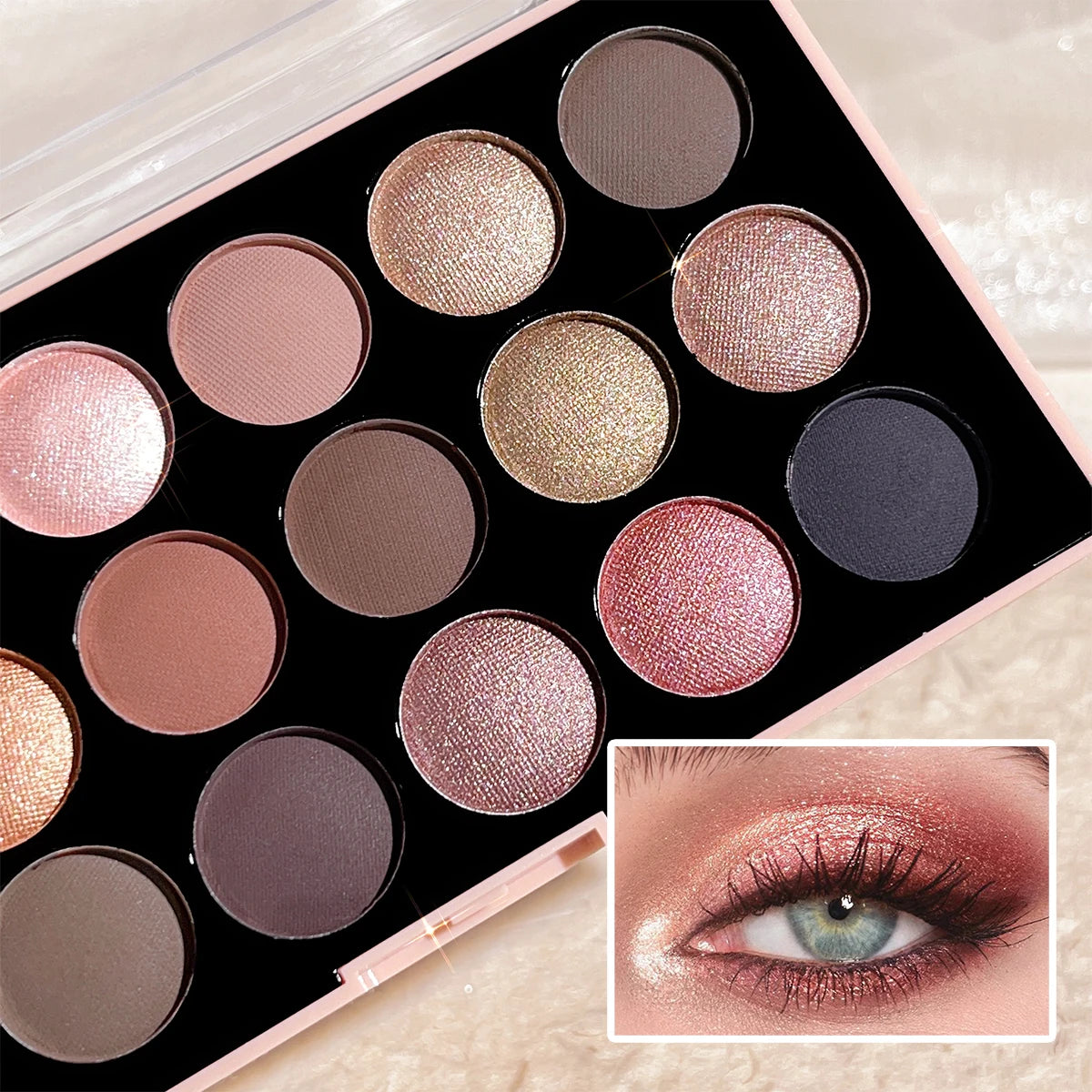 18-Color Eyeshadow Palette – Matte, Shimmer & Glitter Eyeshadow Palette HIP