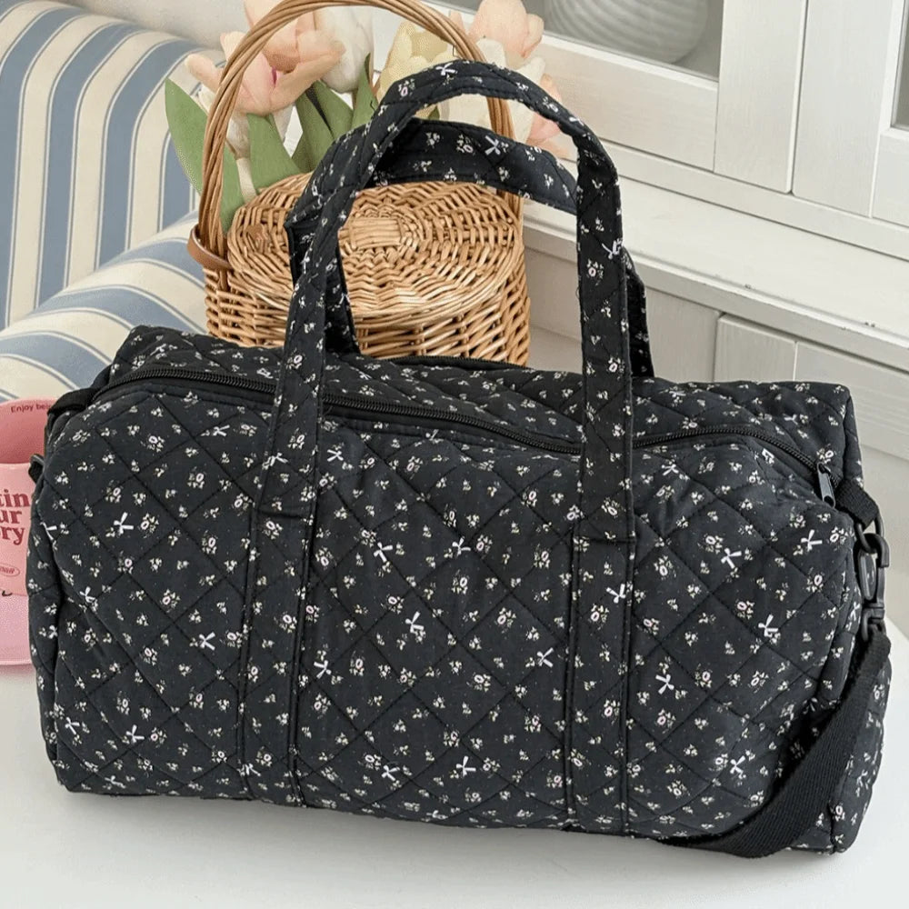 Quilted Floral Boston Travel Bag – Lightweight Large Capacity Travel Handbag HIP Black