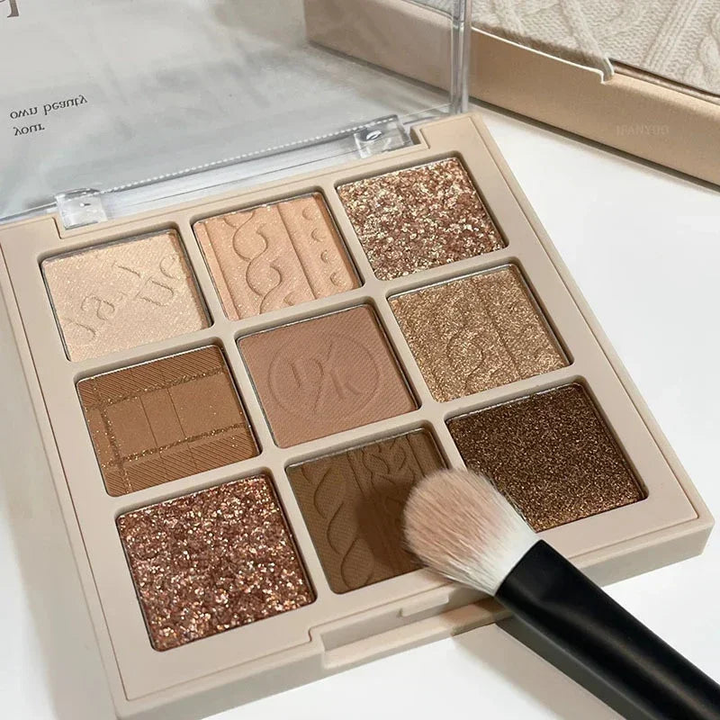 Knitted Pattern Eyeshadow Palette Glitter Matte Pink Pearlescent Shimmer Shinny Pigment Diamond Eyeshadow Korean Cosmetic Makeup HIP