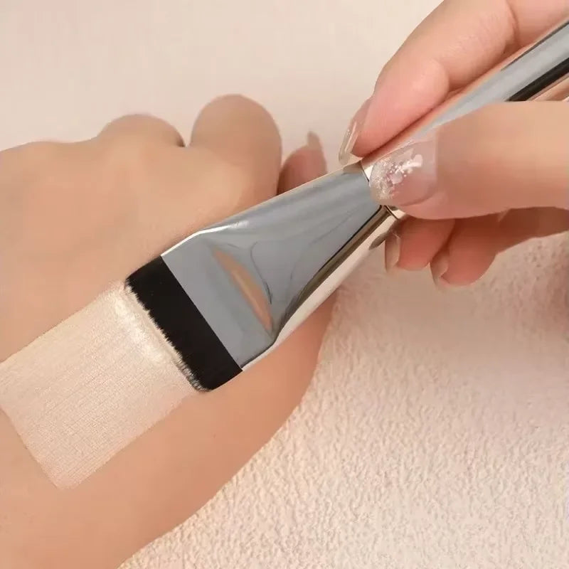 Ultra Thin Flat Foundation Brush – Smooth Blending & Contour Foundation Makeup Brush HIP