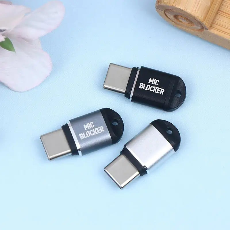 USB-C Microphone Blocker – Mic Lock Privacy Protector Microphone Blocker HIP