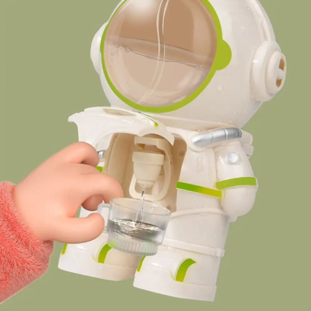 Astronaut Mini Straw Water Bottle 250ml – Fun Kids Cup Kids Straw Water Bottle HIP