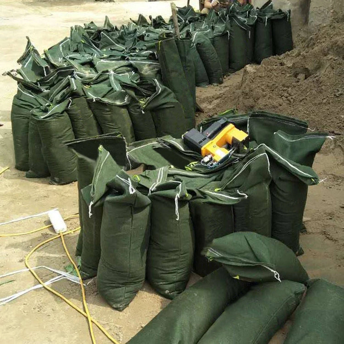 Flood Prevention Sandbag Green Reusable Flood Water Barrier Sand Bag with Drawstring for House Doors HIP