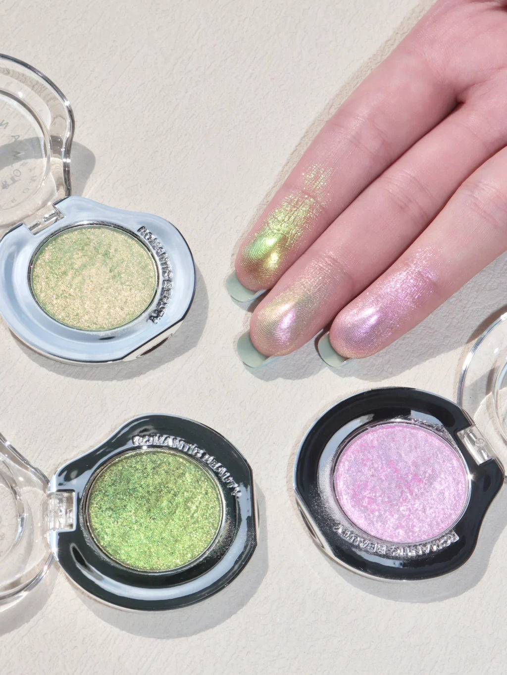 Chameleon Galaxy Shimmer Eyeshadow – Pearlescent Highlighter 1.7g Shimmer Eyeshadow HIP