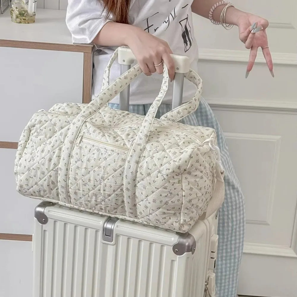 Quilted Floral Boston Travel Bag – Lightweight Large Capacity Travel Handbag HIP