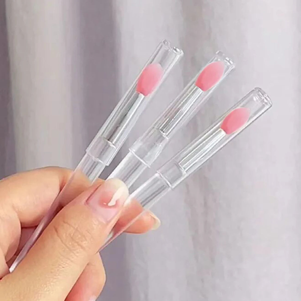 Silicone Lip Brush with Cap – Portable Multi-Purpose Brush Silicone Lip Brush HIP