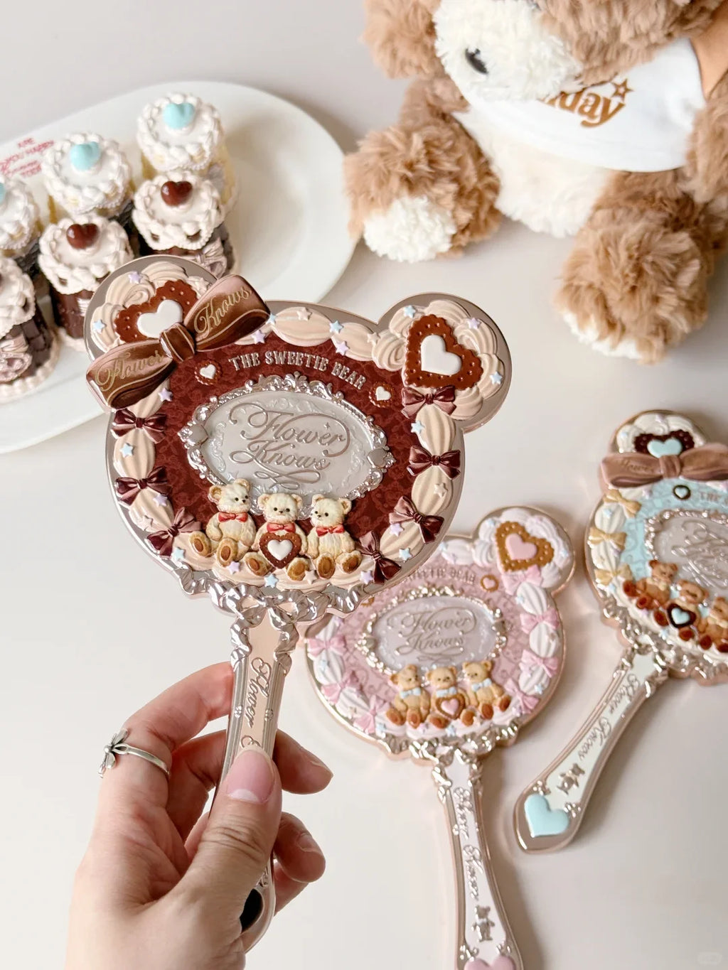 Flower Knows Sweet Bear Portable Compact Makeup Mirror Compact Makeup Mirror HIP