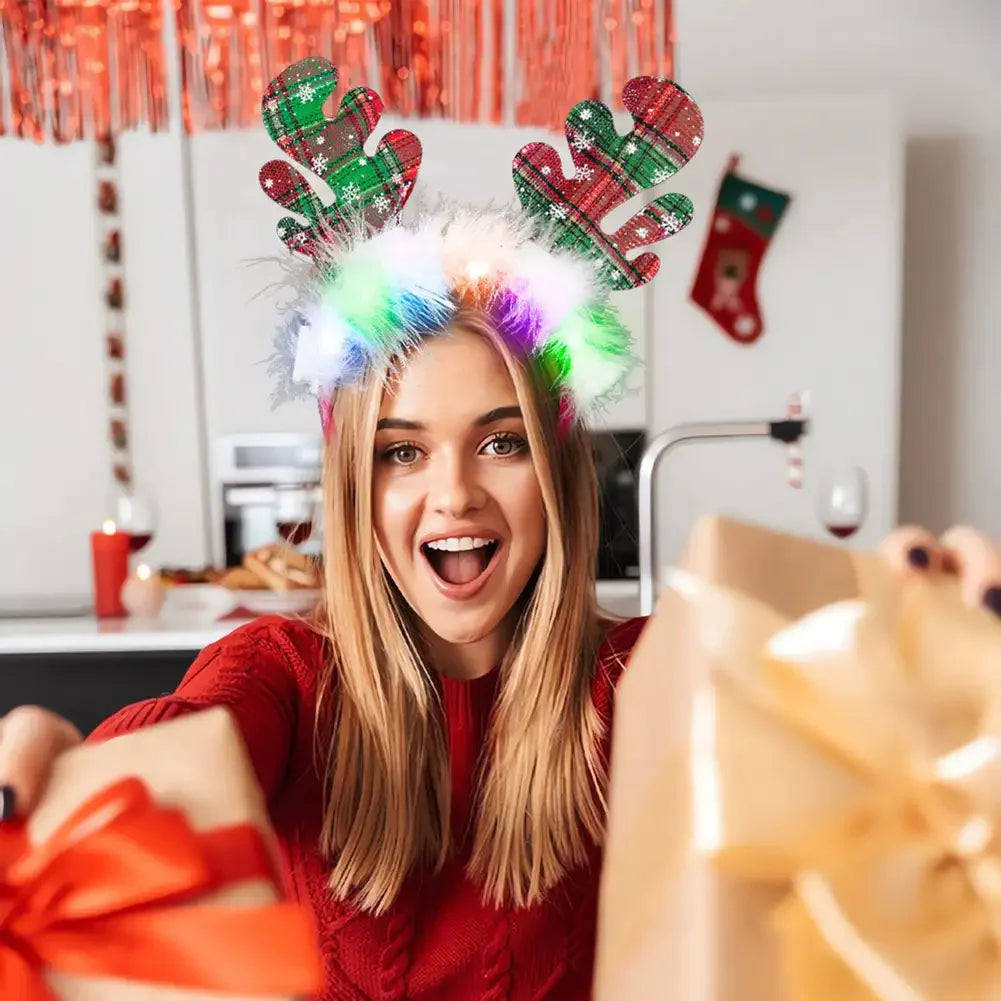 1pc Light Up Christmas Headbands LED Reindeer Christmas Headbands Xmas Antler Headbands for Kids Women Christmas Party Supplies HIP
