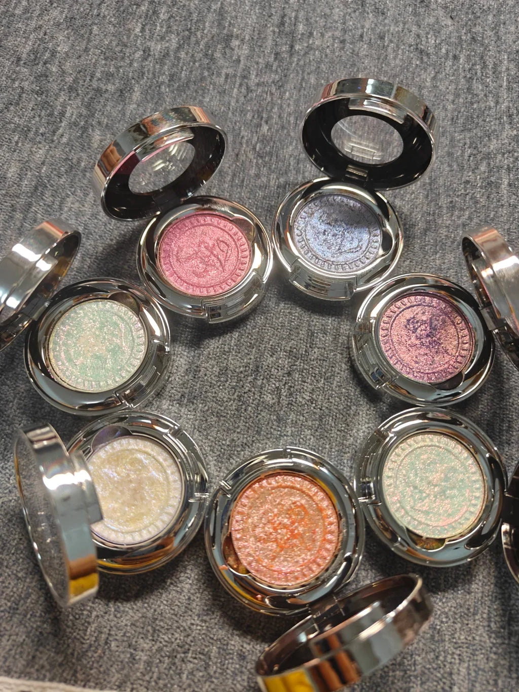 SheenEffect Chameleon Eyeshadow – Glitter Shimmer Highlighter Chameleon Eyeshadow HIP