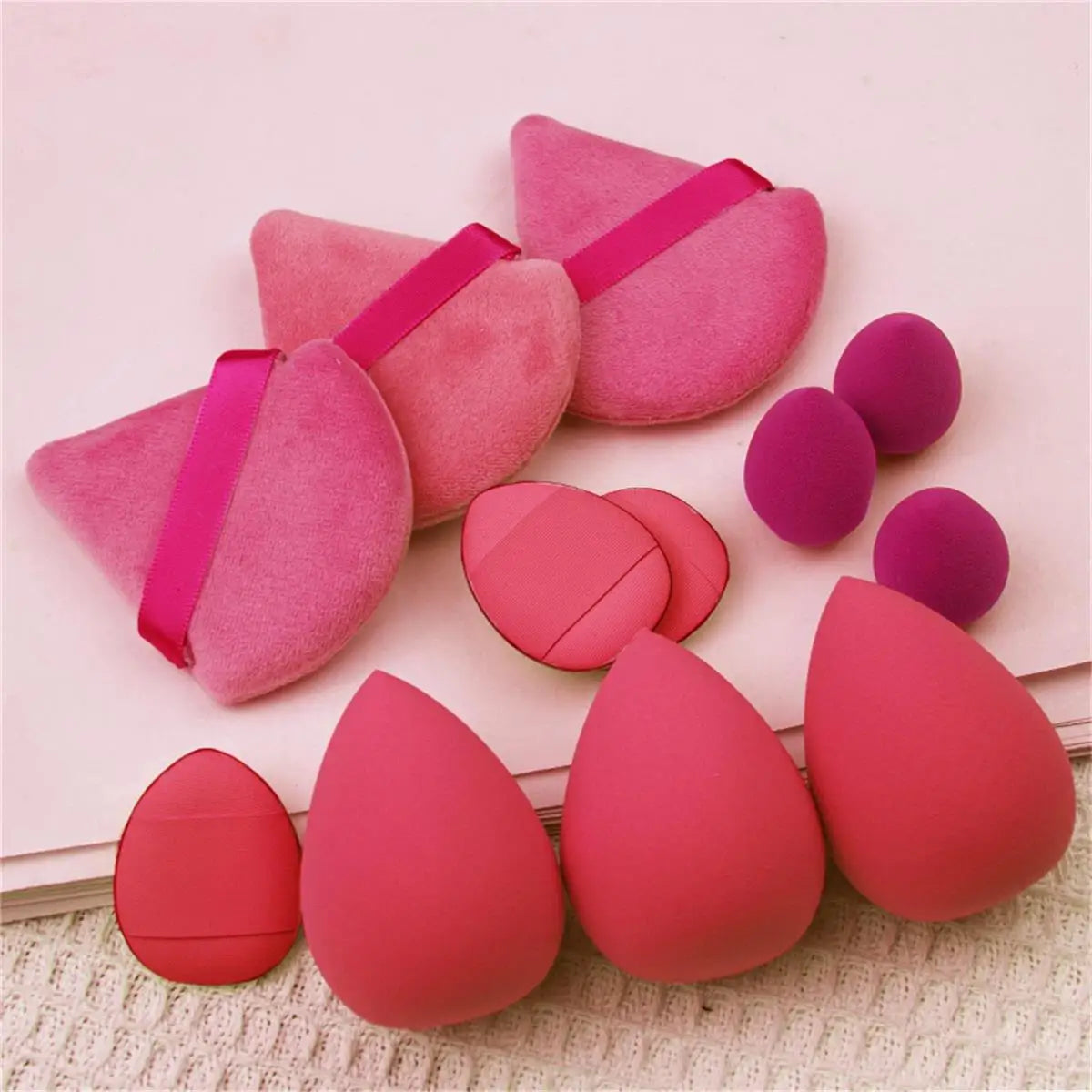 12-Piece Triangle Makeup Sponge Puff Set – Soft Cosmetic Eggs Makeup Sponge Puff HIP