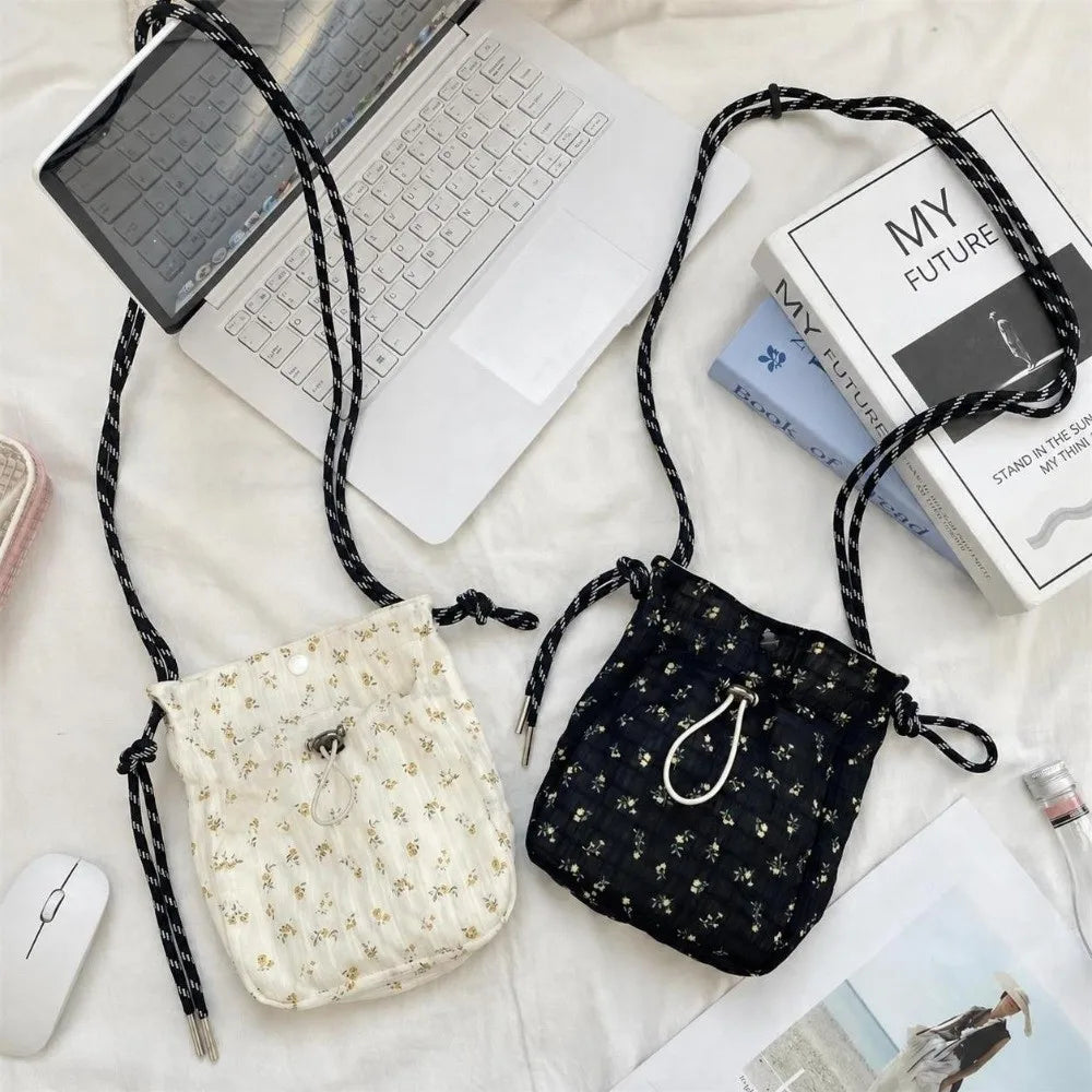 Floral Canvas Drawstring Crossbody Bag – Lightweight Mini Purse Canvas Crossbody Bag HIP
