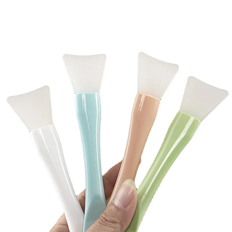 4pcs Silicone Soft Head Cosmetic Spatula Curved Scoop Makeup Mask Cream Spoon Eye Cream Stick Make Up Face Beauty Tool HIP