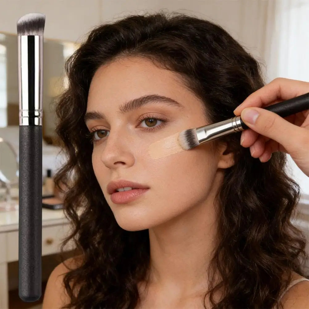 270 Slanted Top Makeup Brush For Concealer And Contour Soft Face Blending Brush Professional Beauty Cosmetic Accessory For Begin HIP