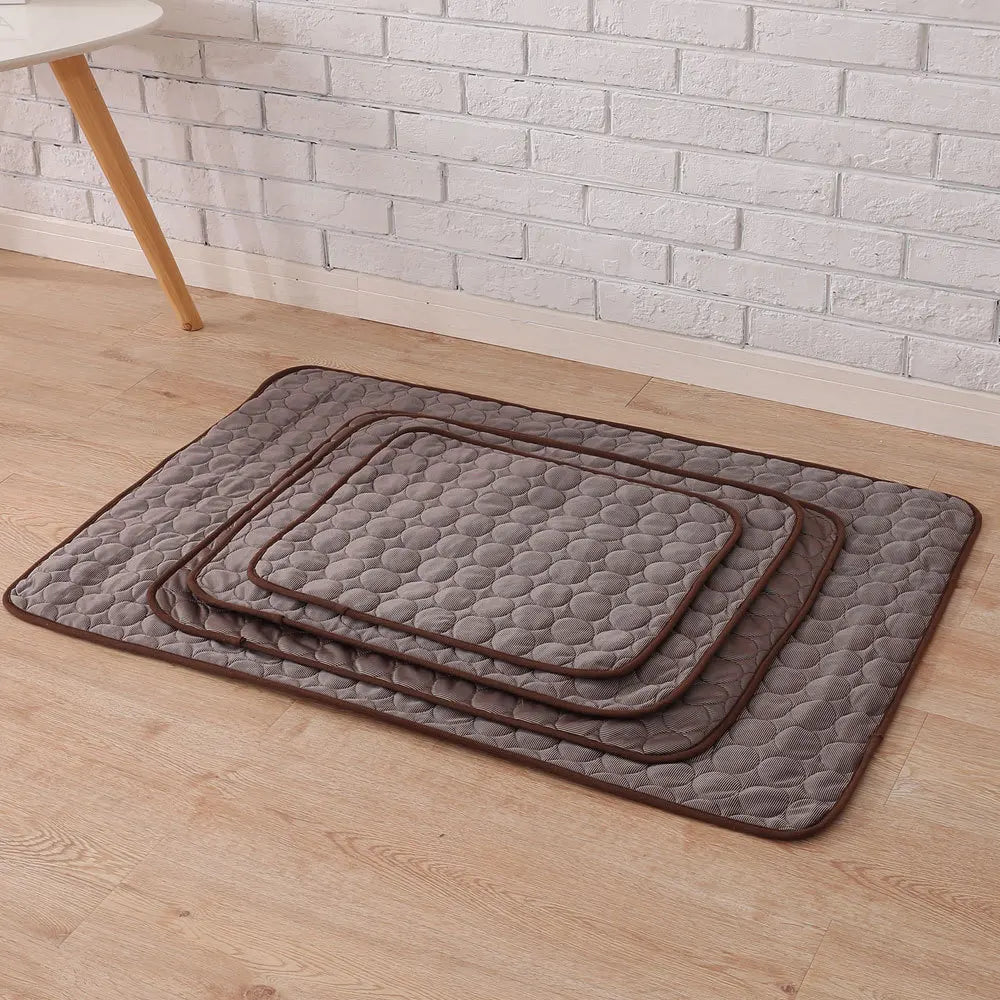 Pet Cooling Mat for Dogs & Cats – Ice Gel Pad, 5 Sizes Pet Cooling Mat HIP