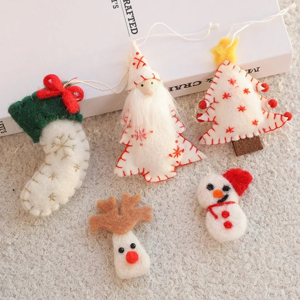 Cute Multiple Styles Wool Felt Christmas Pendants Handmade DIY Felt Snowmen Christmas Trees Party Decor and Christmas Gifts HIP