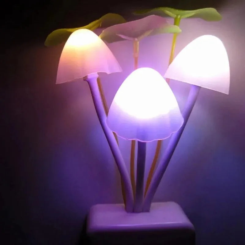 Novelty Mushroom Fungus Night Light EU & US Plug Light Sensor 220V 3 LED Colorful Mushroom Lamp Led Night Lights HIP