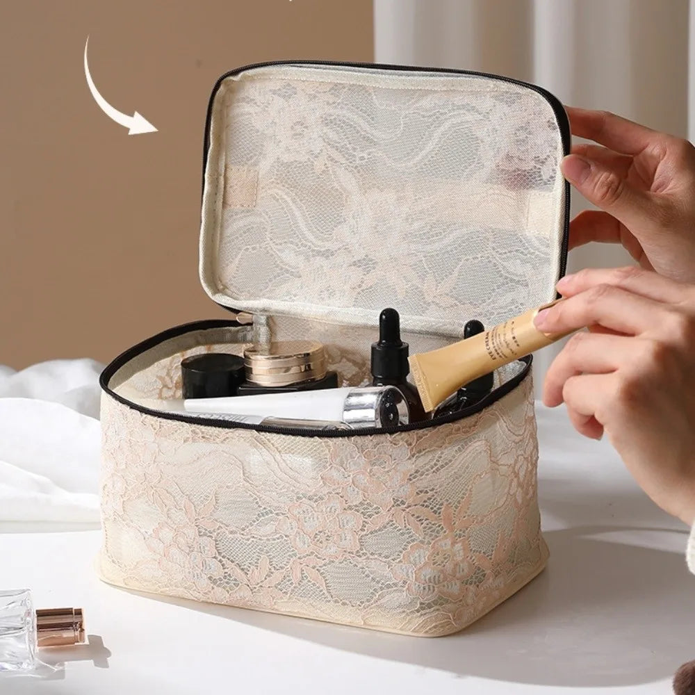 Elegant Lace Floral Makeup Bag – Large Travel Cosmetic Pouch Cosmetic Travel Bag HIP