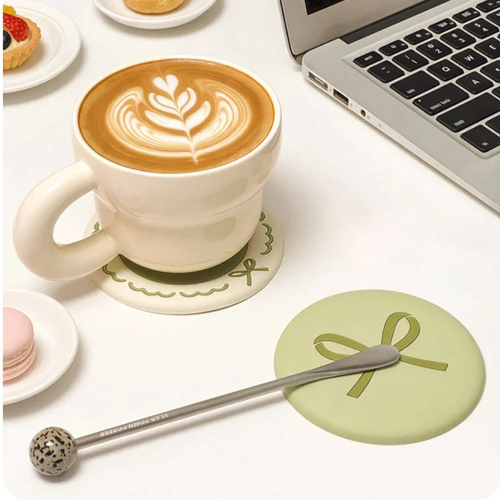 6 Piece Cute Cartoon Anti Slip Stain Resistant Portable Placemat Set Round Hot Drink Coaster Home Restaurant Dining Table Decor HIP