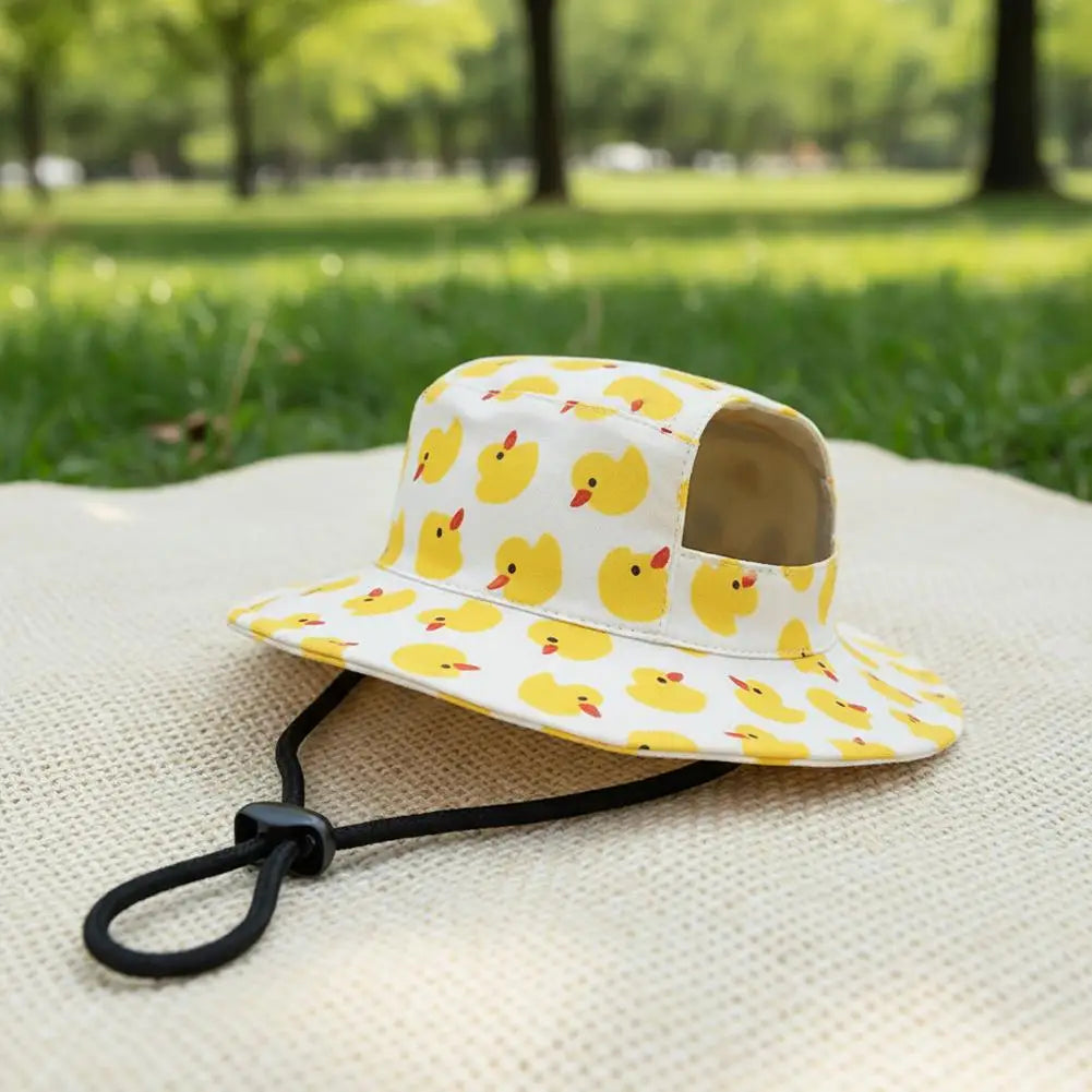 Adjustable Dog Hat Cute Print Cap for Puppies and Small Breeds, Pet Sun Protection Hat for Walking Outdoor Activities HIP