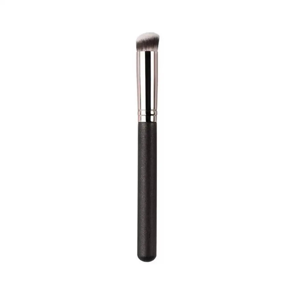 270 Slanted Top Makeup Brush For Concealer And Contour Soft Face Blending Brush Professional Beauty Cosmetic Accessory For Begin HIP A